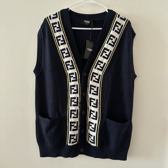 NWT Fendi Logo Intarsia Button-Up Vest Sweater Blue FF Virgin wool 100% Sz 50 - Picture 4 of 10
